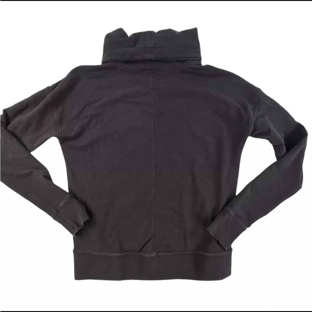 $118 Lululemon Kick The Cold Funnel Neck Black Pullover Sweater Sz 2 Mock Cowl